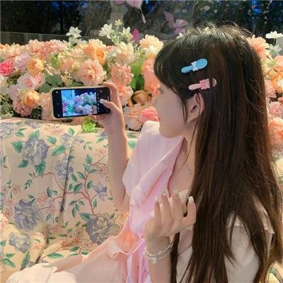 龙纹身的女鬼入镜